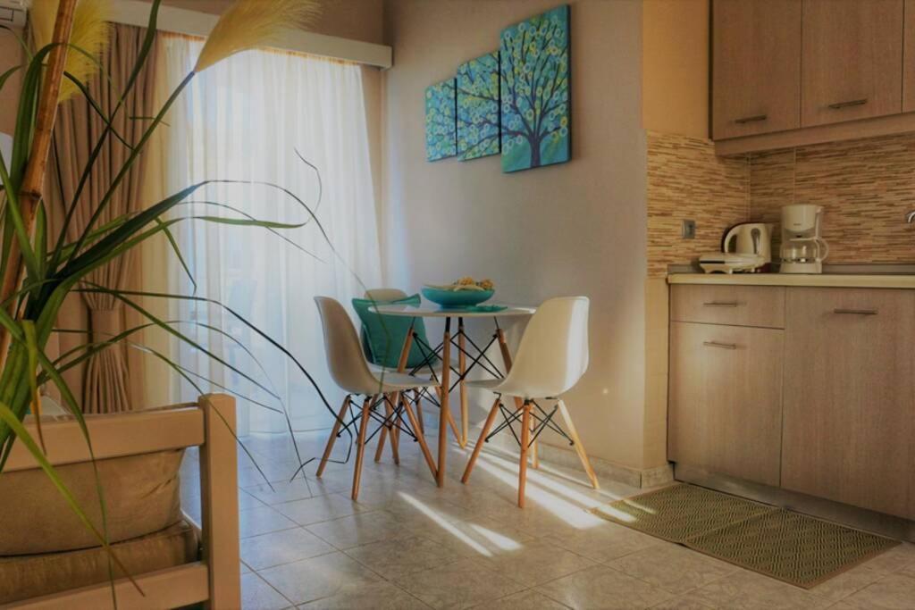 Remvi Deluxe Apartment 104 With Sea View 카르파토스 외부 사진
